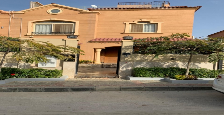 توين هاوس بكمبوند اكتوبر برنسيس بجوار مول مصر