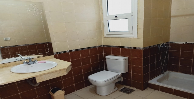 شاليه للايجار او البيع العين السخنة - قرية مارينا وادى دجلة