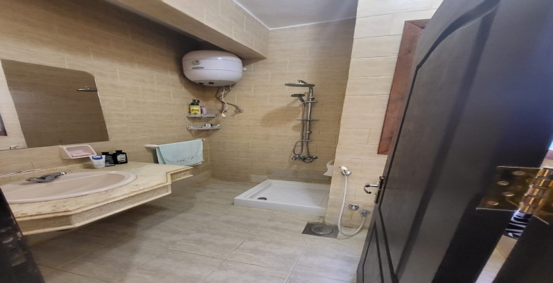 فيلا للبيع مارينا 6 الساحل الشمالي