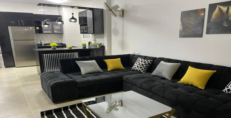 شاليه للايجار  بقريه أمواج الساحل الشمالي / Chalet for rent in Amwaj North Coast