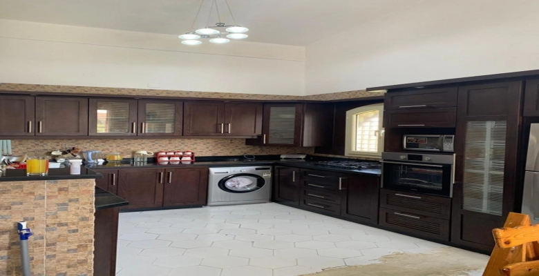 شاليه للايجار في مارينا 4 الساحل الشمالي - A chalet for rent in Marina 4, North Coast