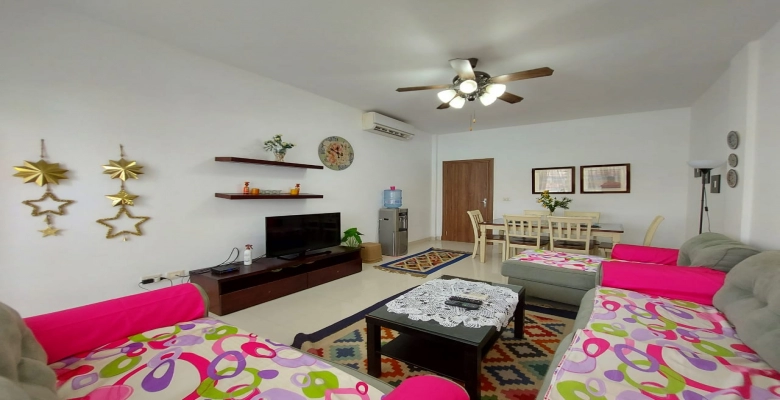 شاليه للإيجار سيدي عبد الرحمن امواج الساحل الشمالي Chalet for rent Sidi Abdel Rahman Amwaj North Coast