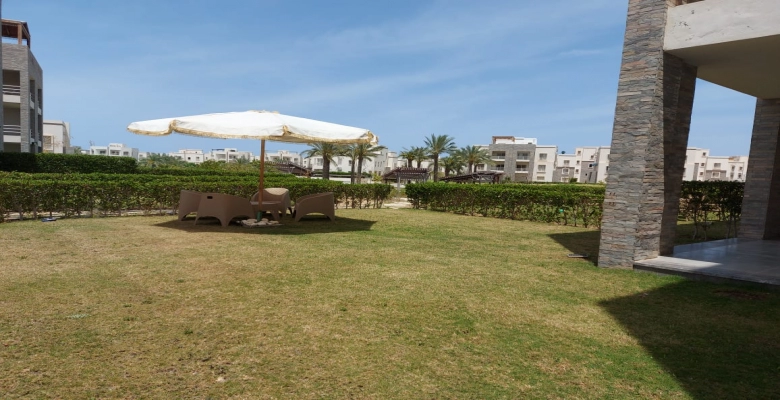 شاليه ف قرية امواج الساحل الشمالي امواج Chalet in Amwaj Village, North Coast, Amwaj
