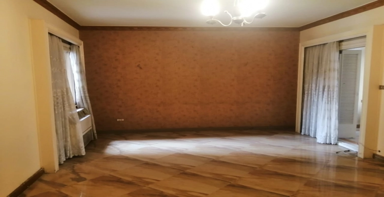 شقة للبيع فى المهندسين شارع عبد المنعم رياض 245 متر