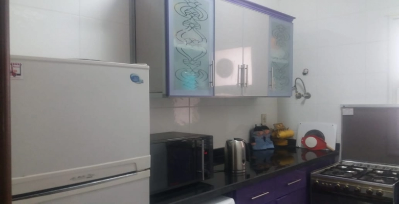 شاليه للايجار في أمواج .Chalet for rent in Amwaj.