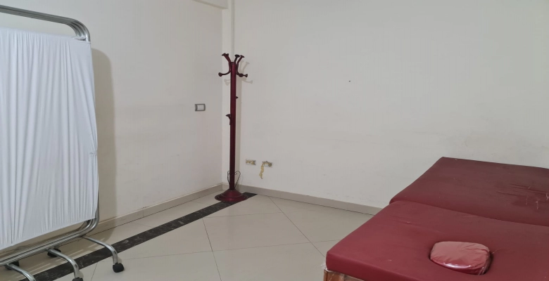 مكتب للايجار في الدقي / An office for rent in El Dokki