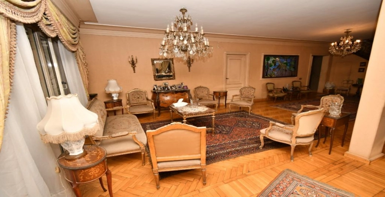 شقة للبيع في الزمالك / Apartment for sale in Zamalek