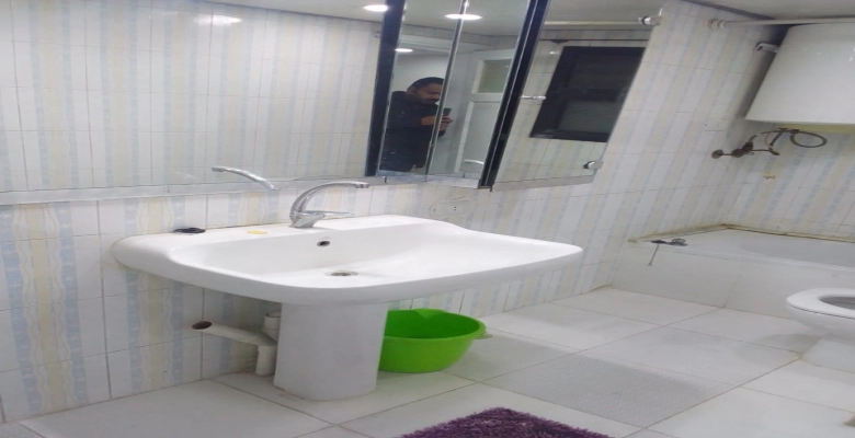 شقة للايجار بازمالك /