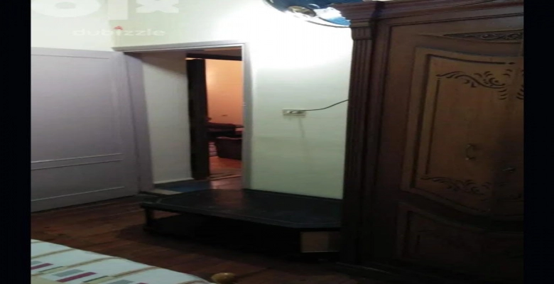 الشقة ايجار مفروش في الدقي  بشارع متميز