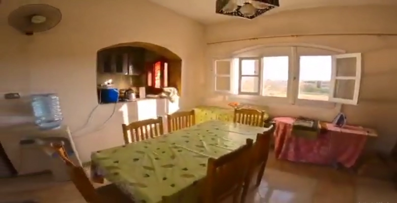 شاليه للايجار دور ثاني علوي بمارينا الساحل الشمالي منطقه ٣١ / A second floor chalet is available for rent in Marina - North coast, in Zone 31