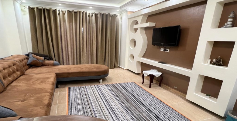 شاليه للايجار في جراند هيلز - الساحل الشمالي / A Chalet In Grand Hills - North Coast For Rent