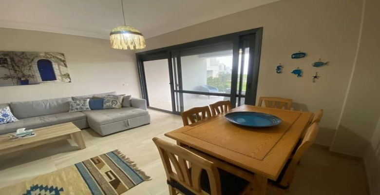 شاليه للايجار في لافيستا راس الحكمة - / A chalet for rent in La Vista ras Al Hikma -