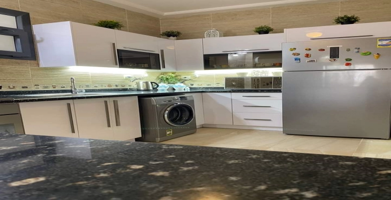 شاليه للايجار في لافيستا راس الحكمة - / A chalet for rent in La Vista ras Al Hikma -