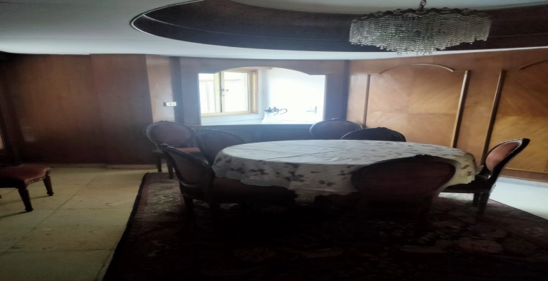 شقة دوبلكس للبيع بشارع المساحة - الدقي / A duplex apartment is for sale in Al-Mesaha Street - Dokki