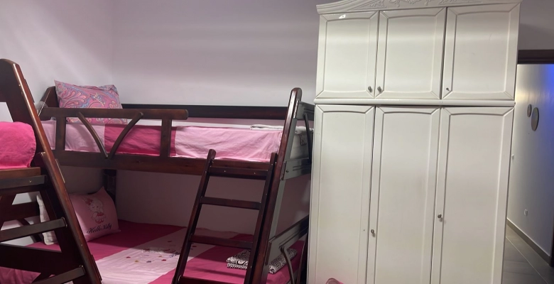 شاليه للايجار في أمواج - الساحل الشمالي / A chalet is available for rent in Amwaj - North Coast