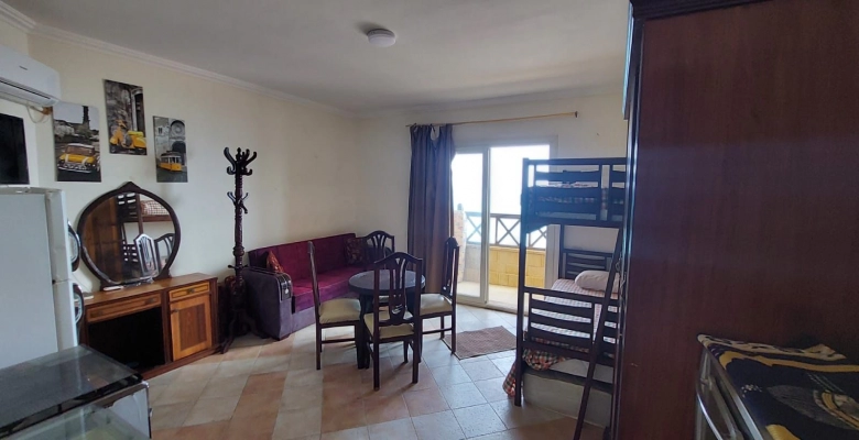 ستوديو للايجار فى لازوردى باى  Studio for rent in L'azurde Bay