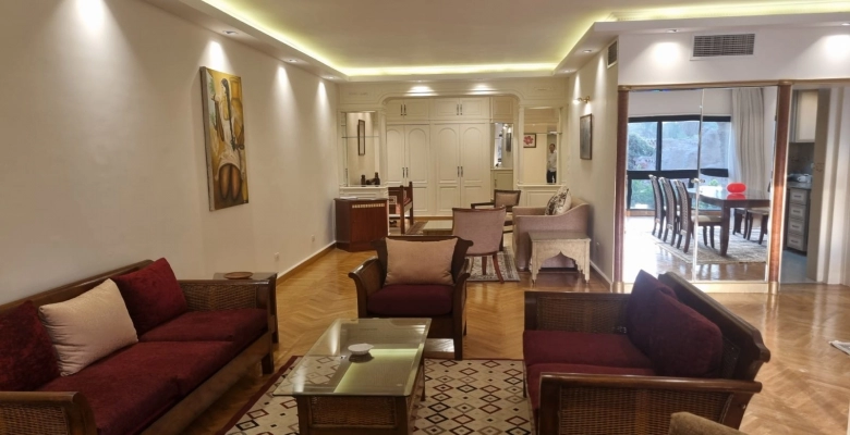 شقه للايجار في الزمالك