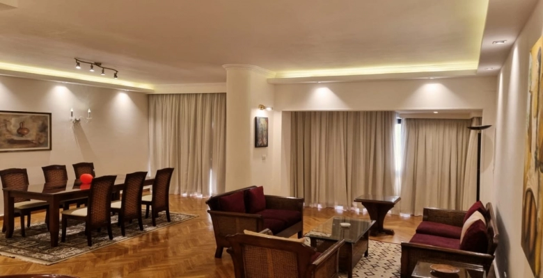 شقه للايجار في الزمالك