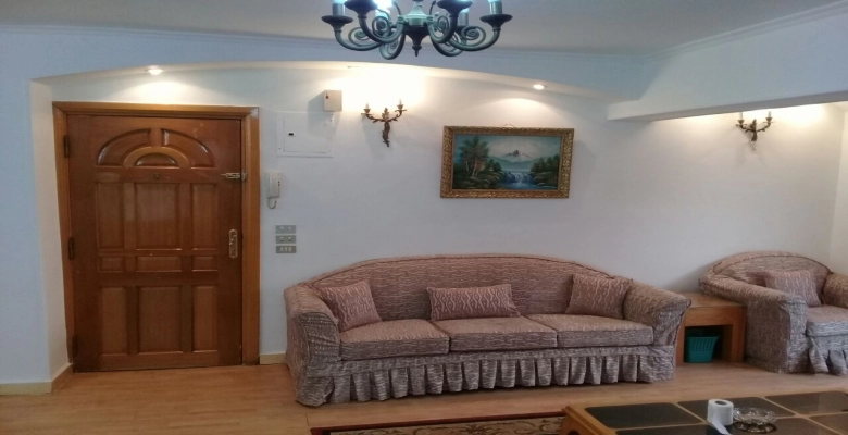 شقة مفروشه للبيع - الدقي algomhoria