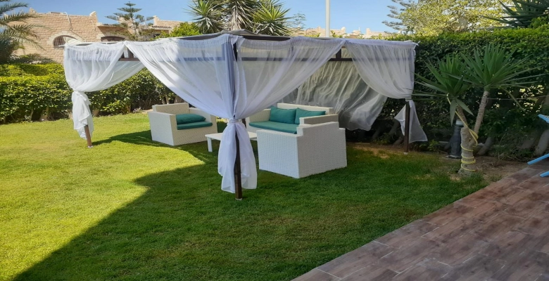 شالية للايجار فى مارينا 5 ارضي بجاردن 3 غرف