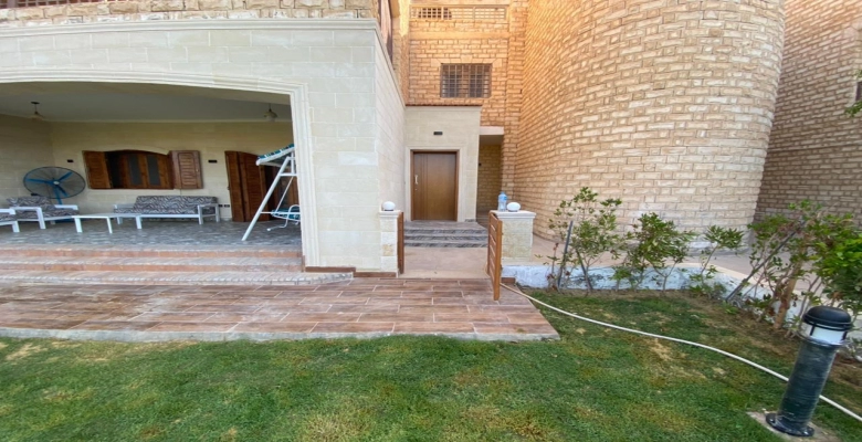 فيلا للايجار فى مارينا 4 - بوابة 4 بافضل سعر | Algomhoria