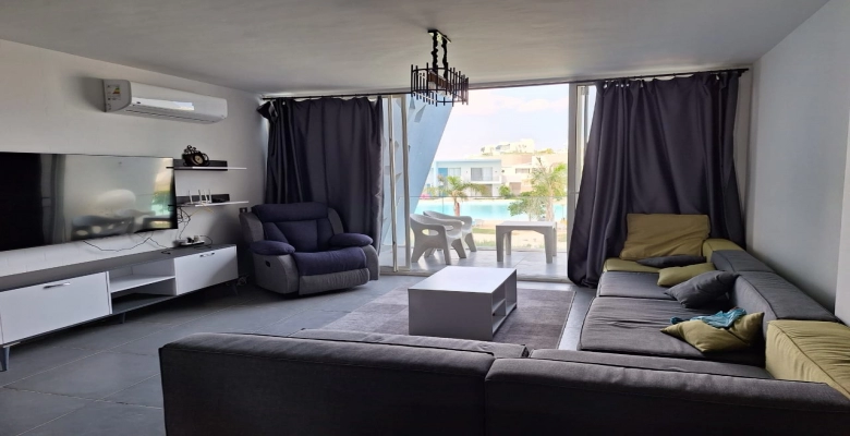 شاليه للايجار في فوكا باي - موقع مميز | الجمهورية للعقارات