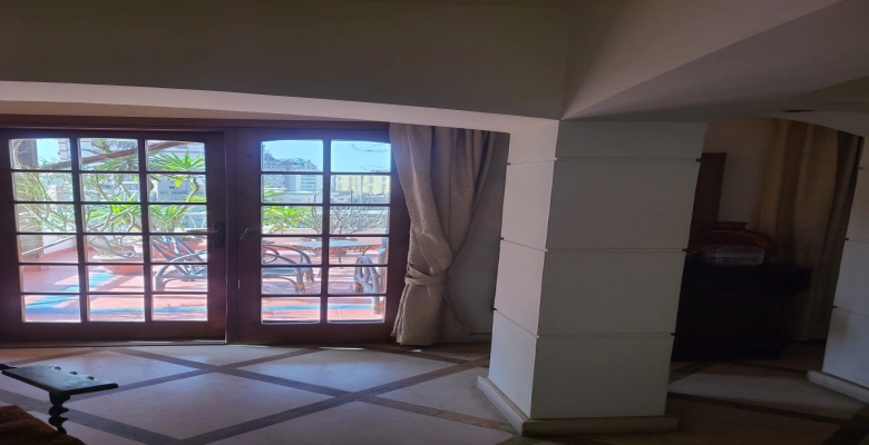 بنتهاوس للبيع فى ارقى مكان فى المهندسين اول تفريعات شارع شهاب algomhoria