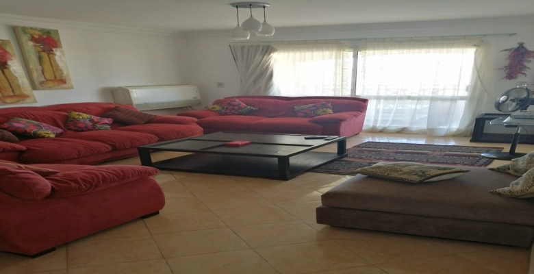 شالية للإيجار في قرية مارينا جاردنز الساحل الشمالي علي بعد 1 كيلو من مارينا Chalet for rent in Marina Gardens North Coast, 1 km from Marina