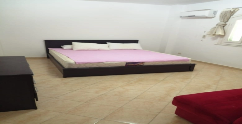 شالية للإيجار في قرية مارينا جاردنز الساحل الشمالي علي بعد 1 كيلو من مارينا Chalet for rent in Marina Gardens North Coast, 1 km from Marina