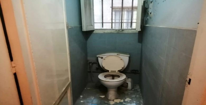 شقة للبيع في الدقي شارع هارون متفرع من ميدان المساحه 135 متر .Apartment for sale in Dokki