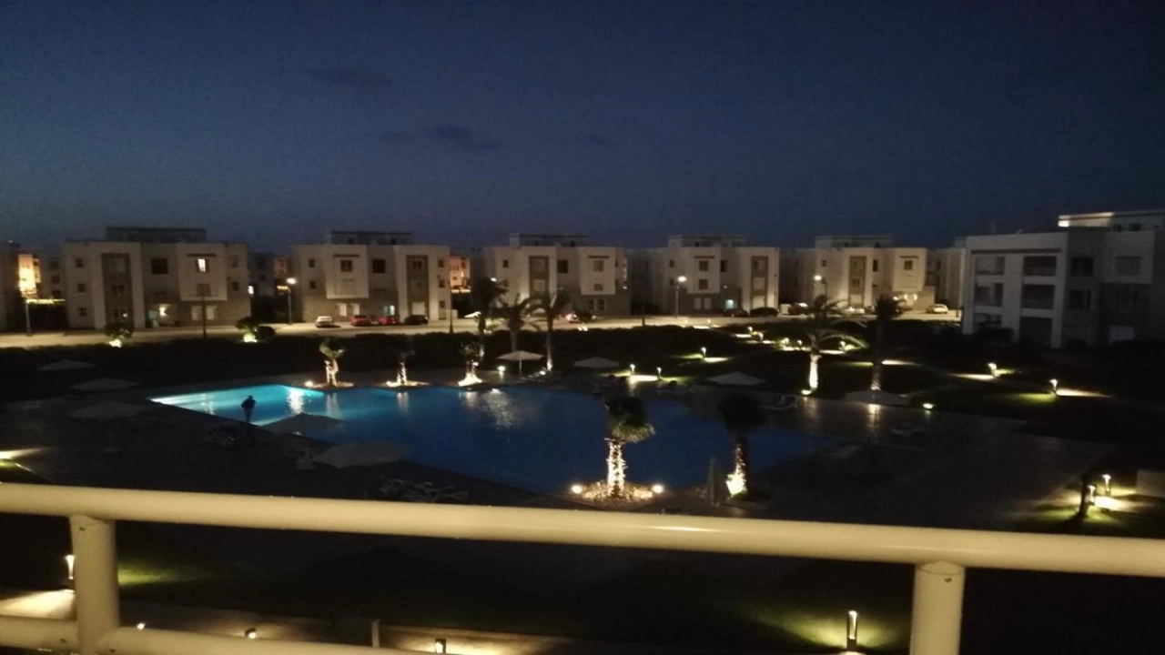 شاليه للايجار في امواج 3غرف