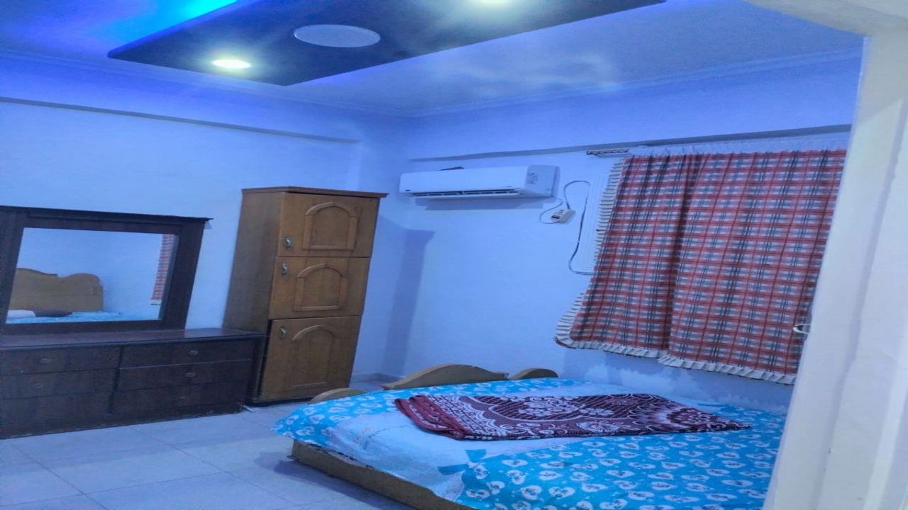 شالية ايجار بمارينا2 - ثاني صف بحيره - الساحل الشمالي