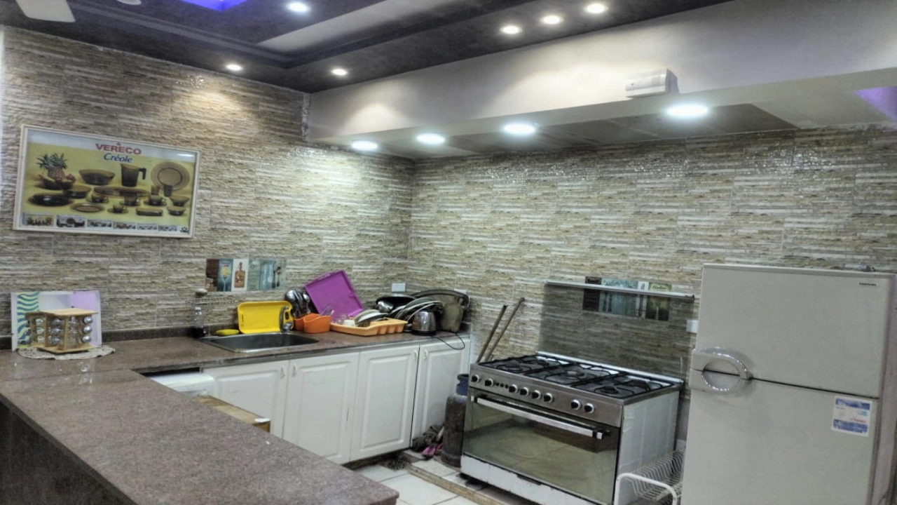 شالية ايجار بمارينا2 - ثاني صف بحيره - الساحل الشمالي