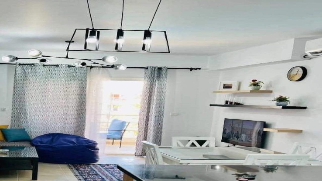 شاليه للإيجار في قرية امواج الساحل الشمالي