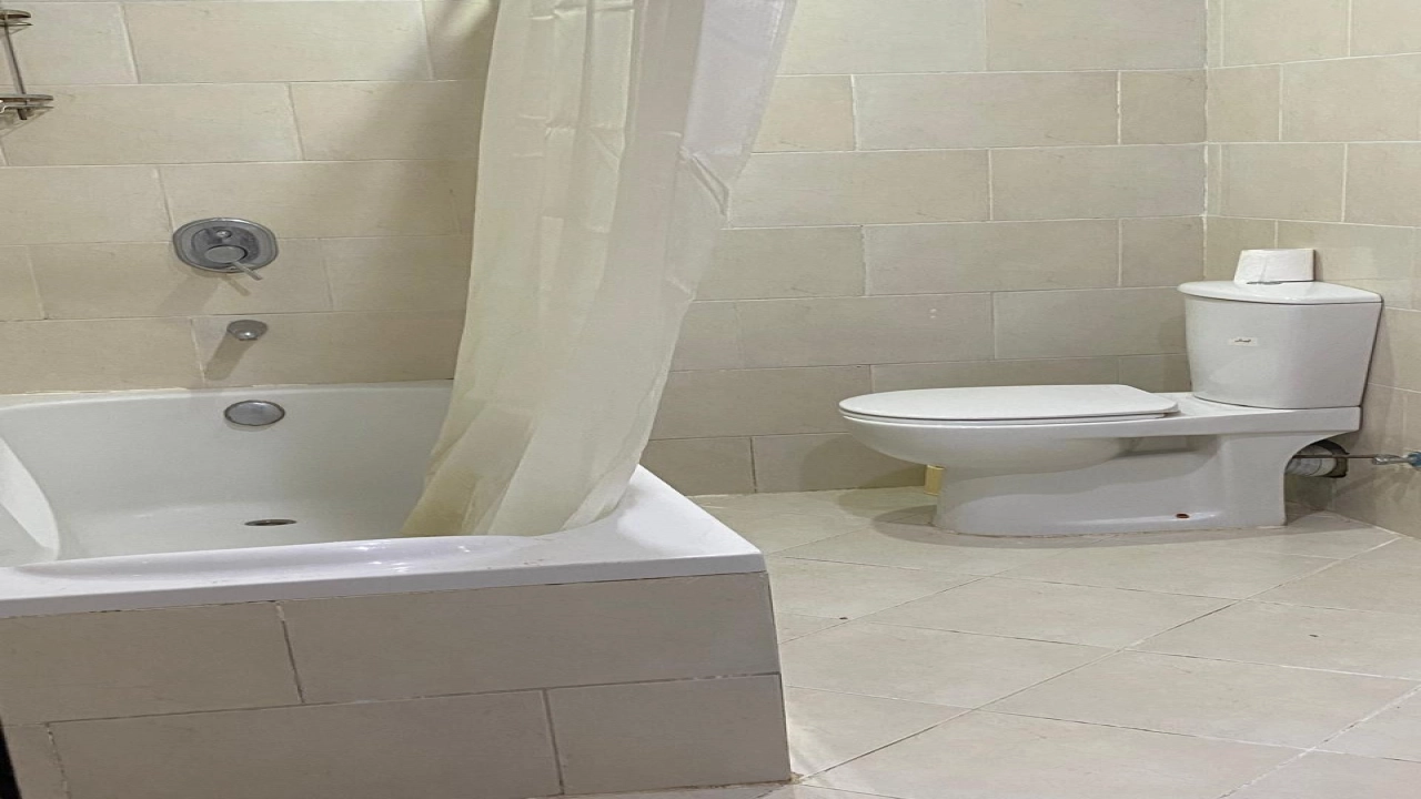 استوديو للايجار -- بورتو مارينا -- الساحل الشمالي