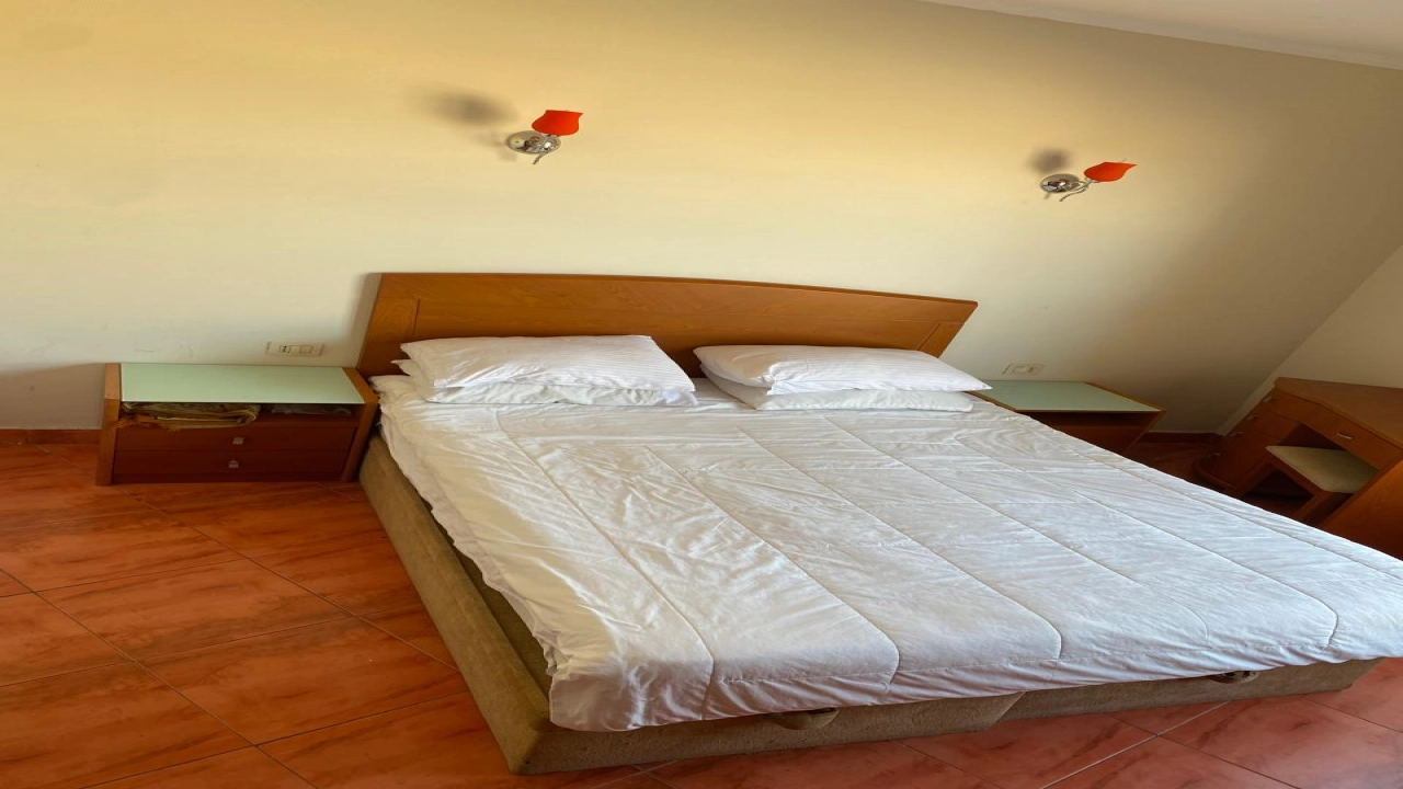 استوديو للايجار -- بورتو مارينا -- الساحل الشمالي