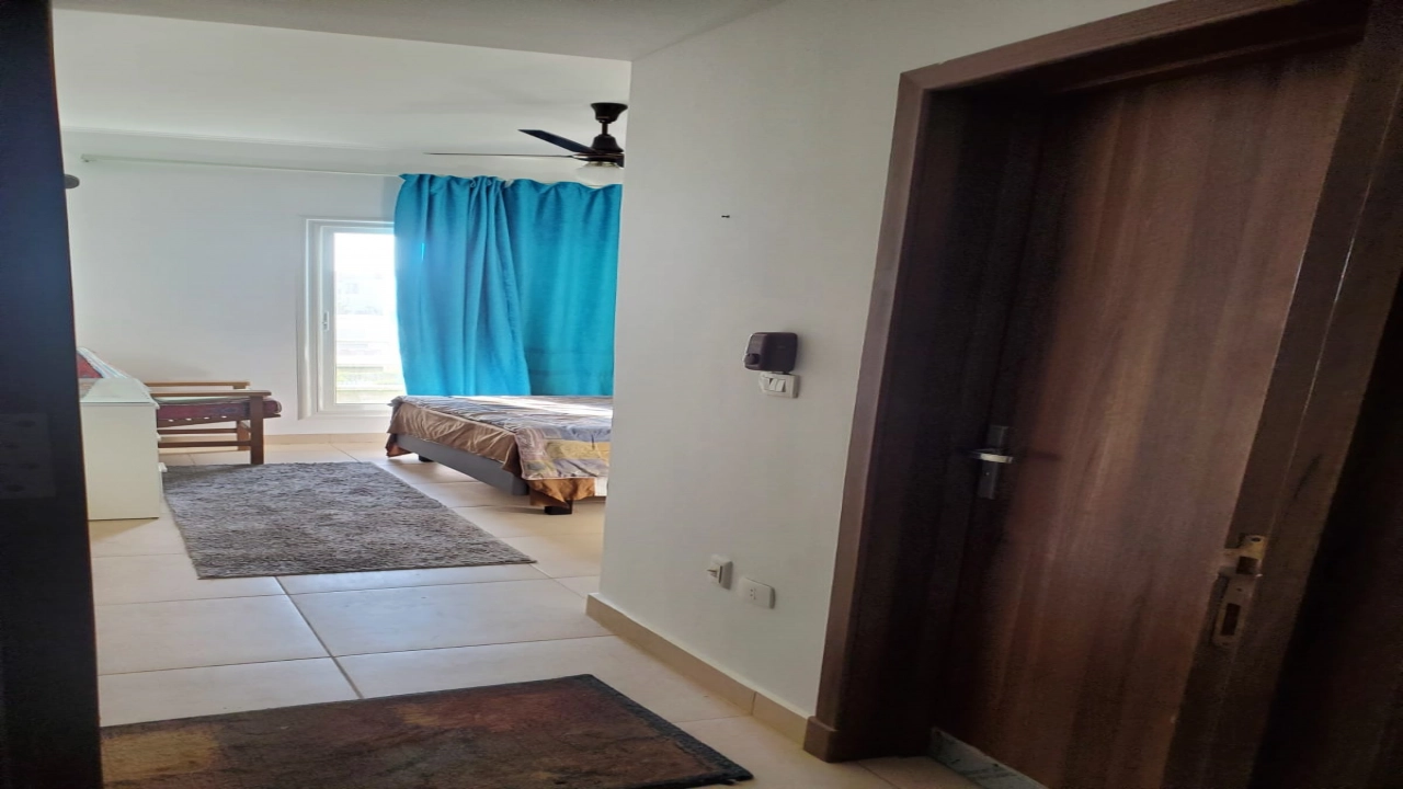 شالية للايجار 2 غرفه _قرية امواج_ الساحل الشمالي