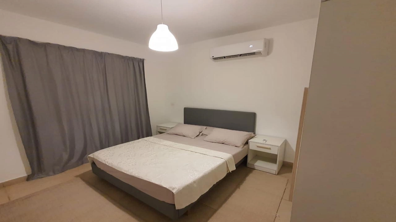 شالية غرفتين للايجار بقرية أمواج الساحل الشمالي