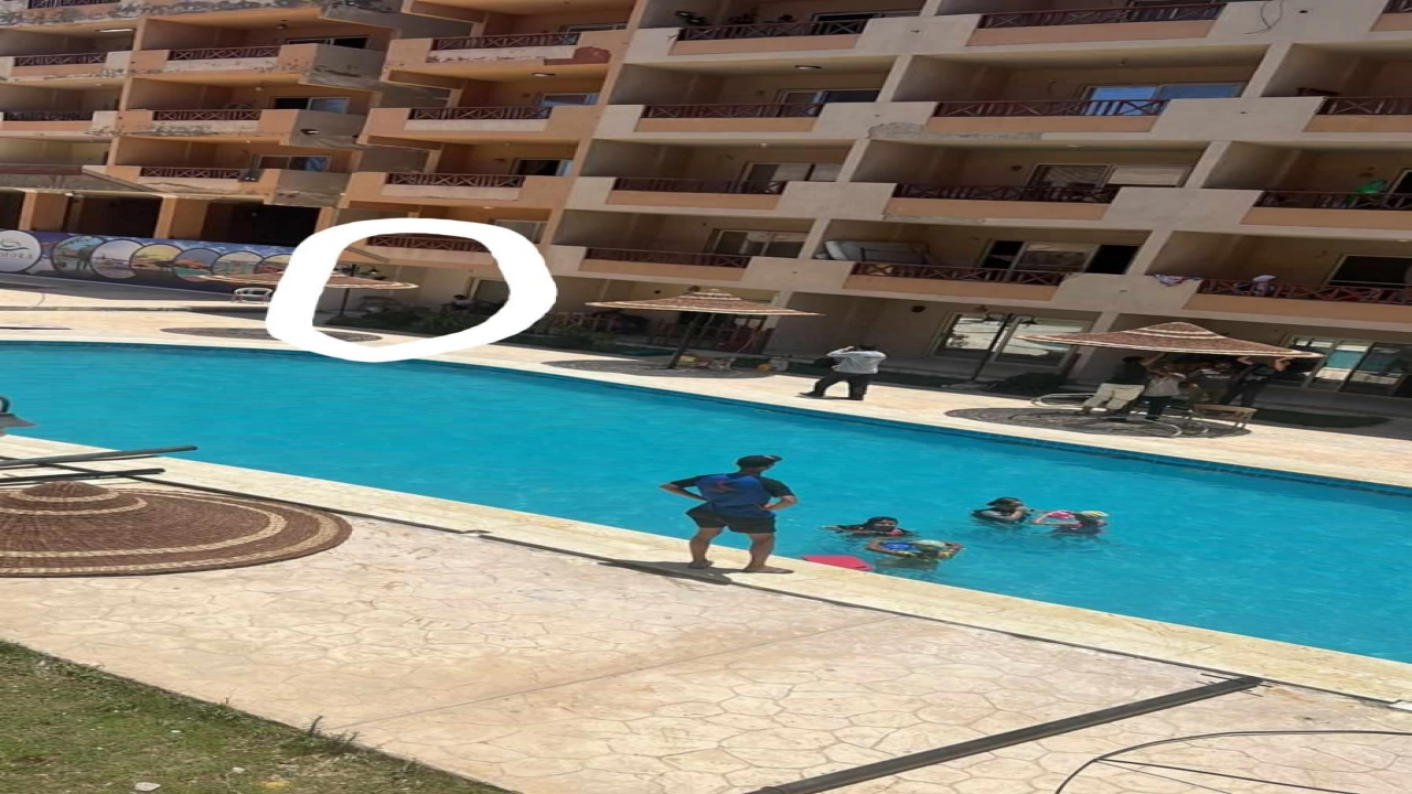 شالية للإيجار في قرية ديمورا الساحل الشمالي غرفتين