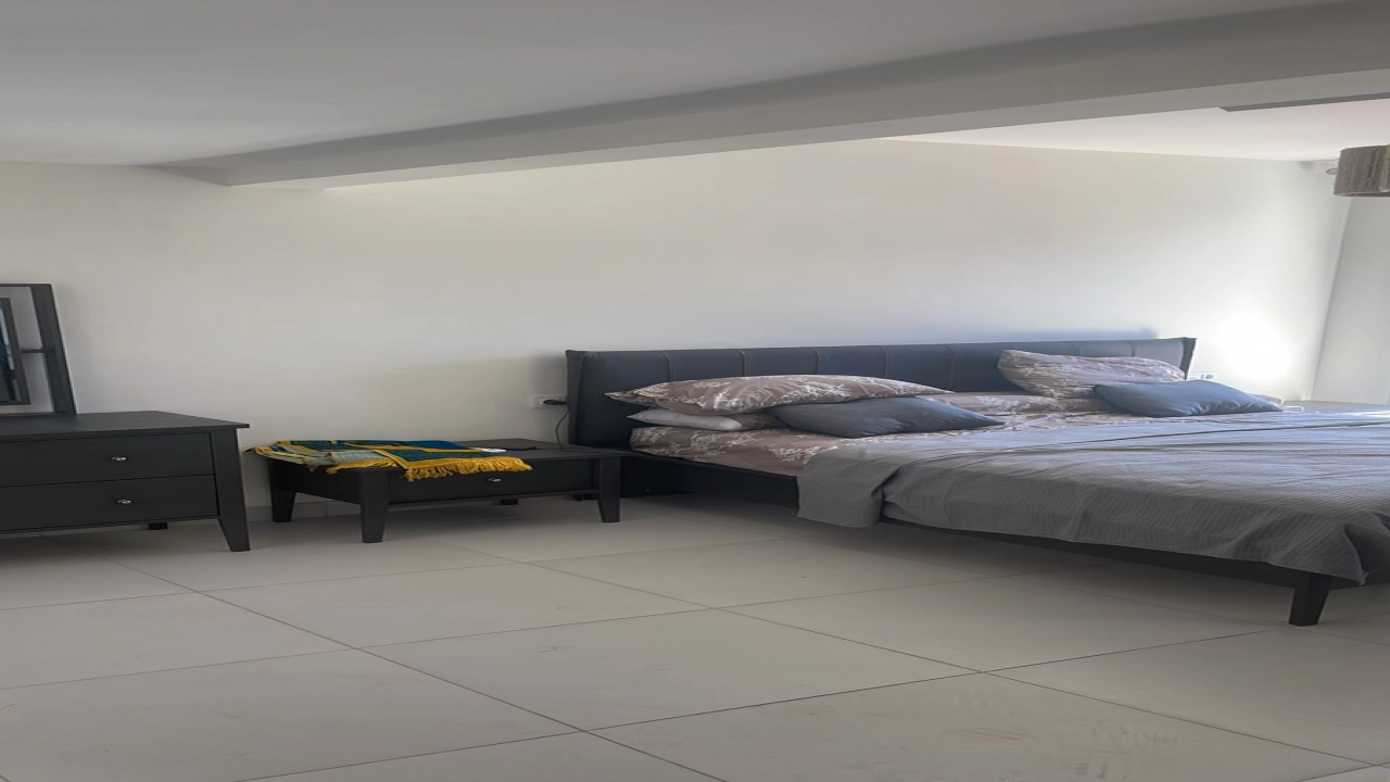 شاليه للايجار فى مراسي  مارينا الساحل الشمالي غرفتين