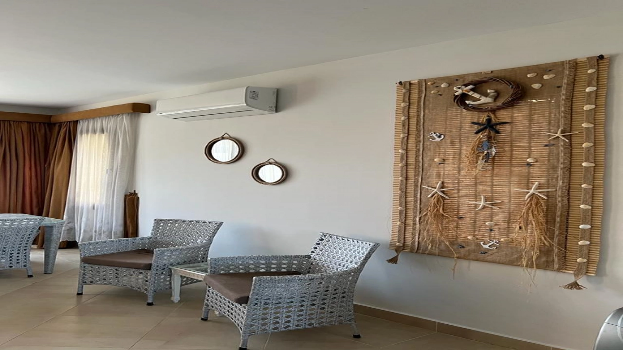 توينهاوس للايجار و البيع  - في الساحل الشمالي - بمراسي ( بلانكا )