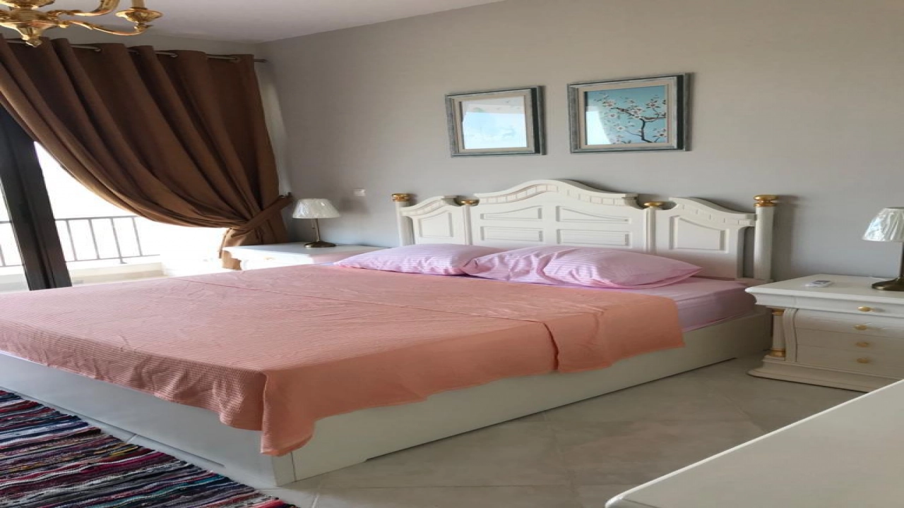 توينهاوس للايجار و البيع  - في الساحل الشمالي - بمراسي ( بلانكا )