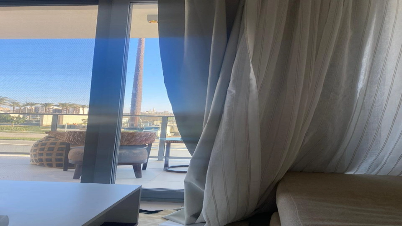 استوديو للايجار - في الساحل الشمالي - بمراسي ( فايا )