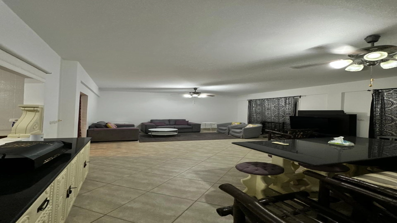 شاليه للايجار في امواج الساحل الشمالي 4غرف