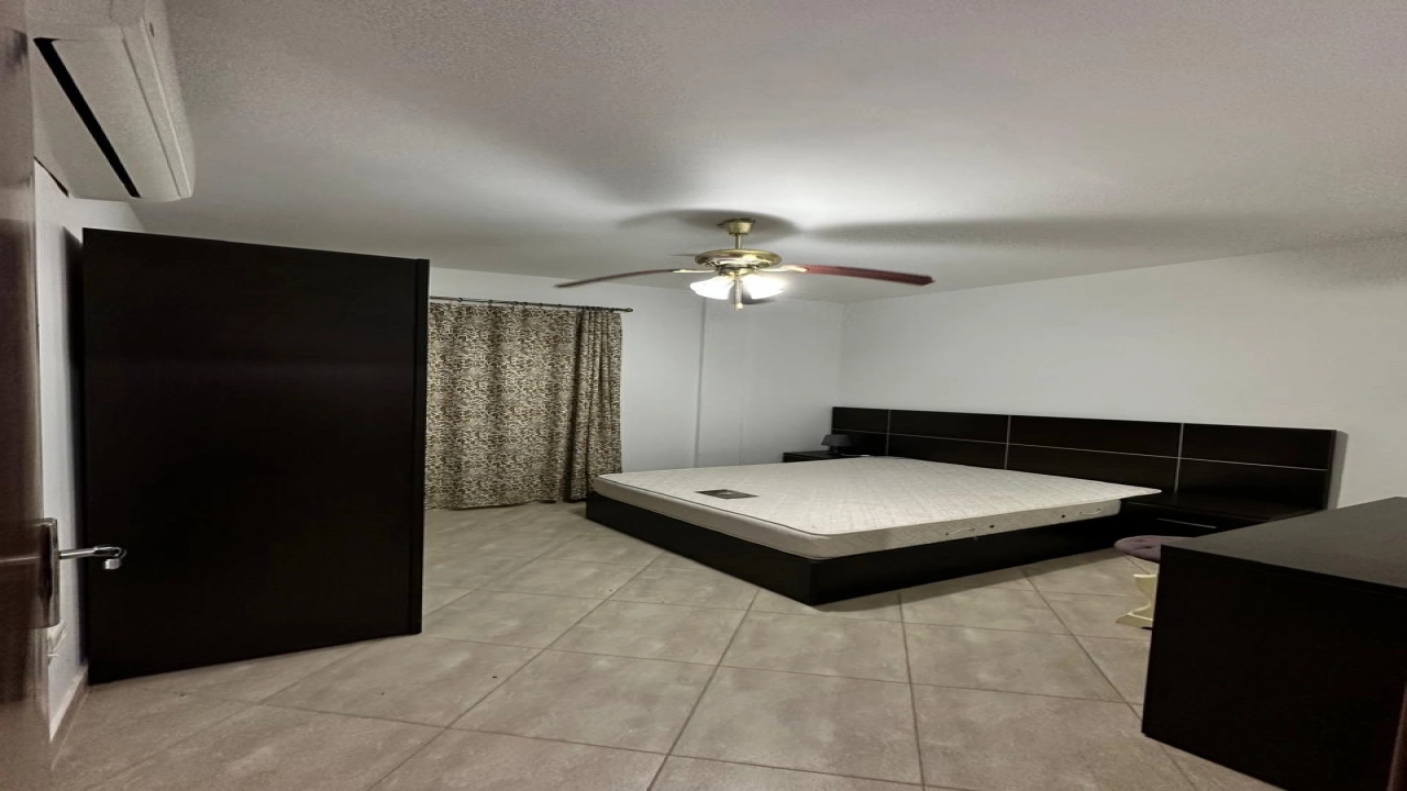 شاليه للايجار في امواج الساحل الشمالي 4غرف