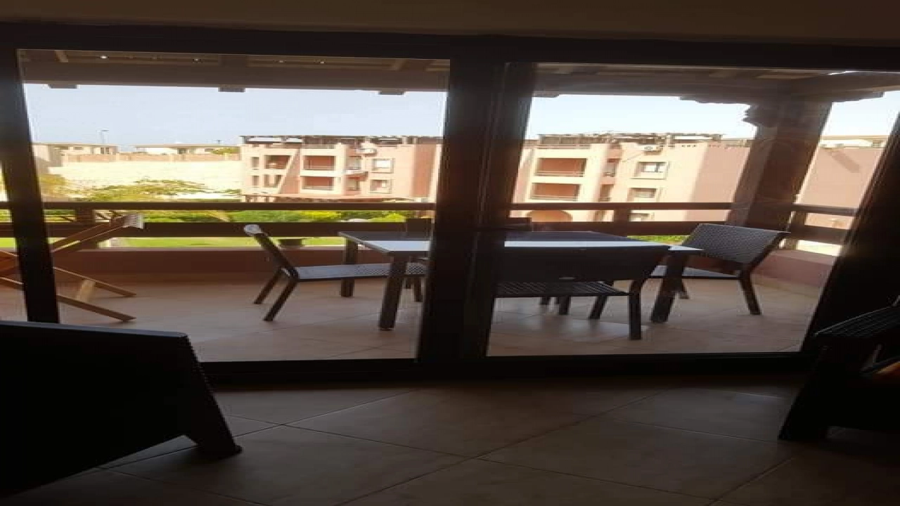 شالية للإيجار في قرية نيس الساحل الشمالي 3 غرف نوم