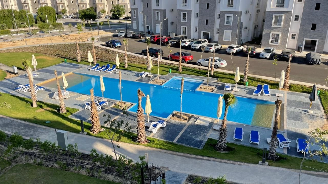 شالية للإيجار في امواج الساحل الشمالي 3 غرف نوم