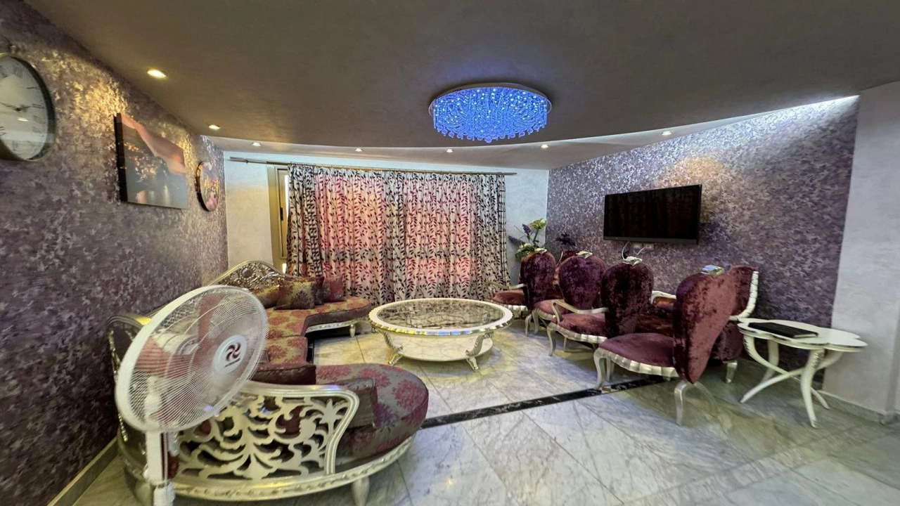 فيلا للبيع في مارينا 5