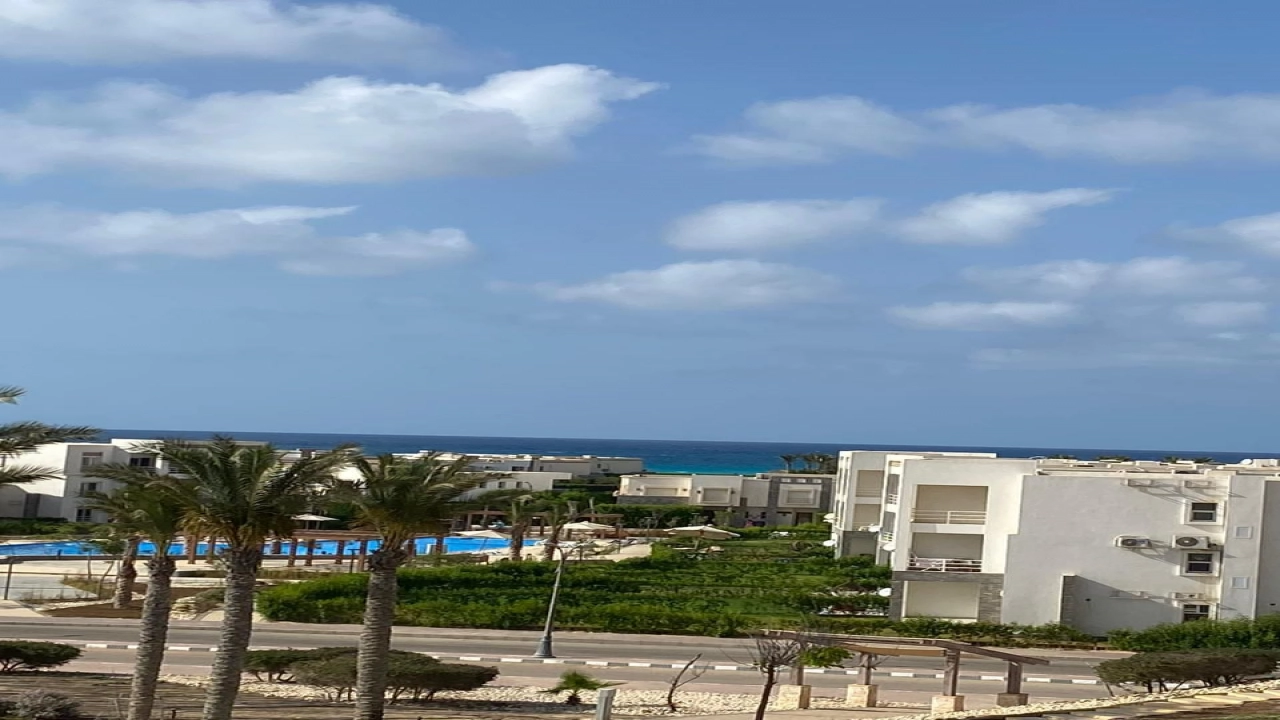 بيع شالية في امواج الساحل الشمالي