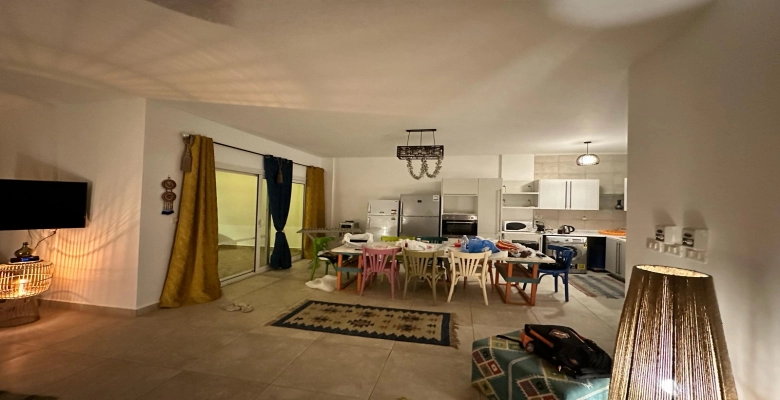 شالية للإيجار في قرية امواج الساحل الشمالي Chalet for rent in Amwaj North Coast Village